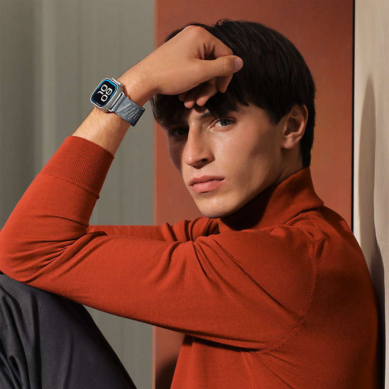 Band Apple Watch Hermès Ultra Single Tour 49 mm En Mer | Hermès USA